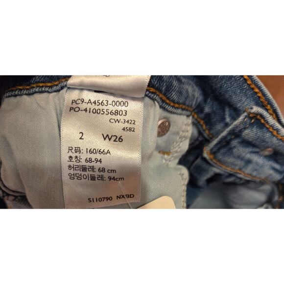 Levi's Denizen Vintage High Rise Denim Jean Shorts - Picture 4 of 4